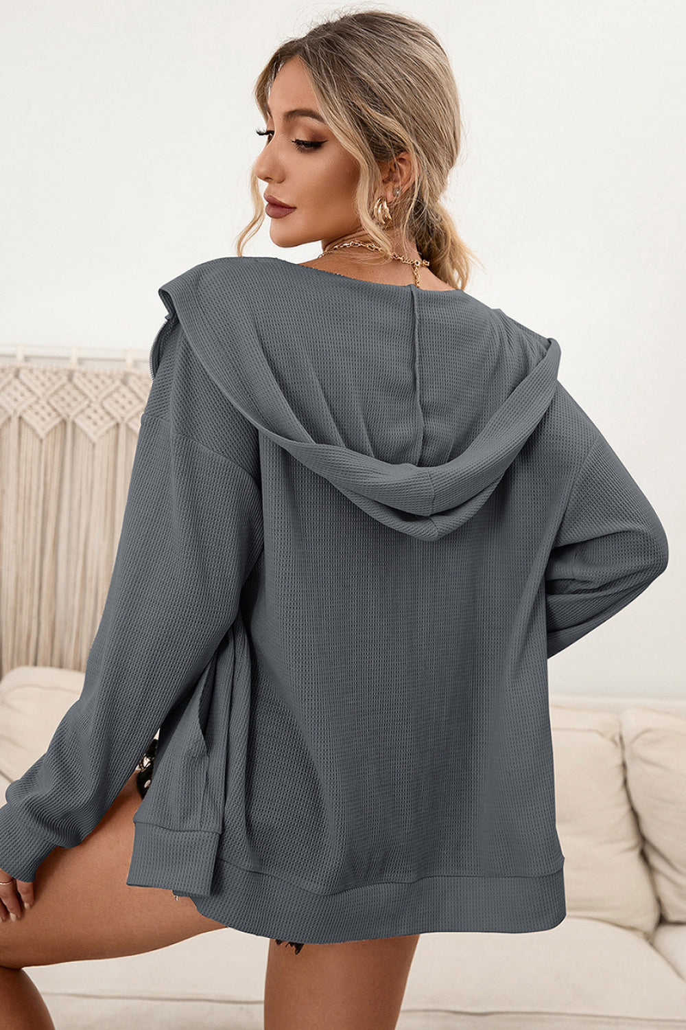 Nikki Lounge Sweater | Super zacht vest met wafeldesign en capuchon voor dames