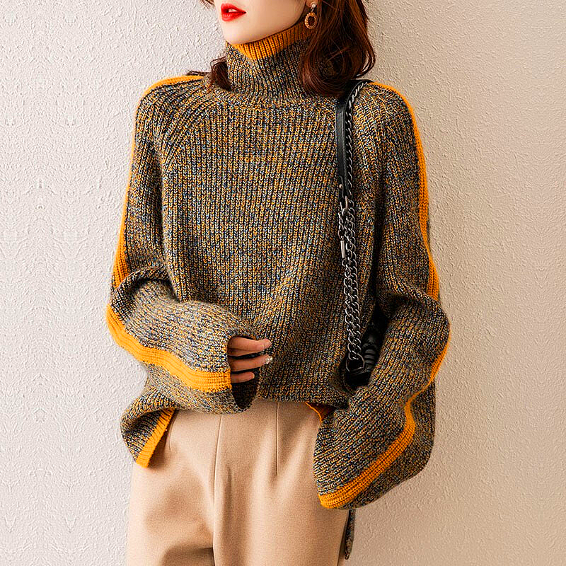 Celine Sweater | Elegante oversized coltrui met oranje streep voor dames