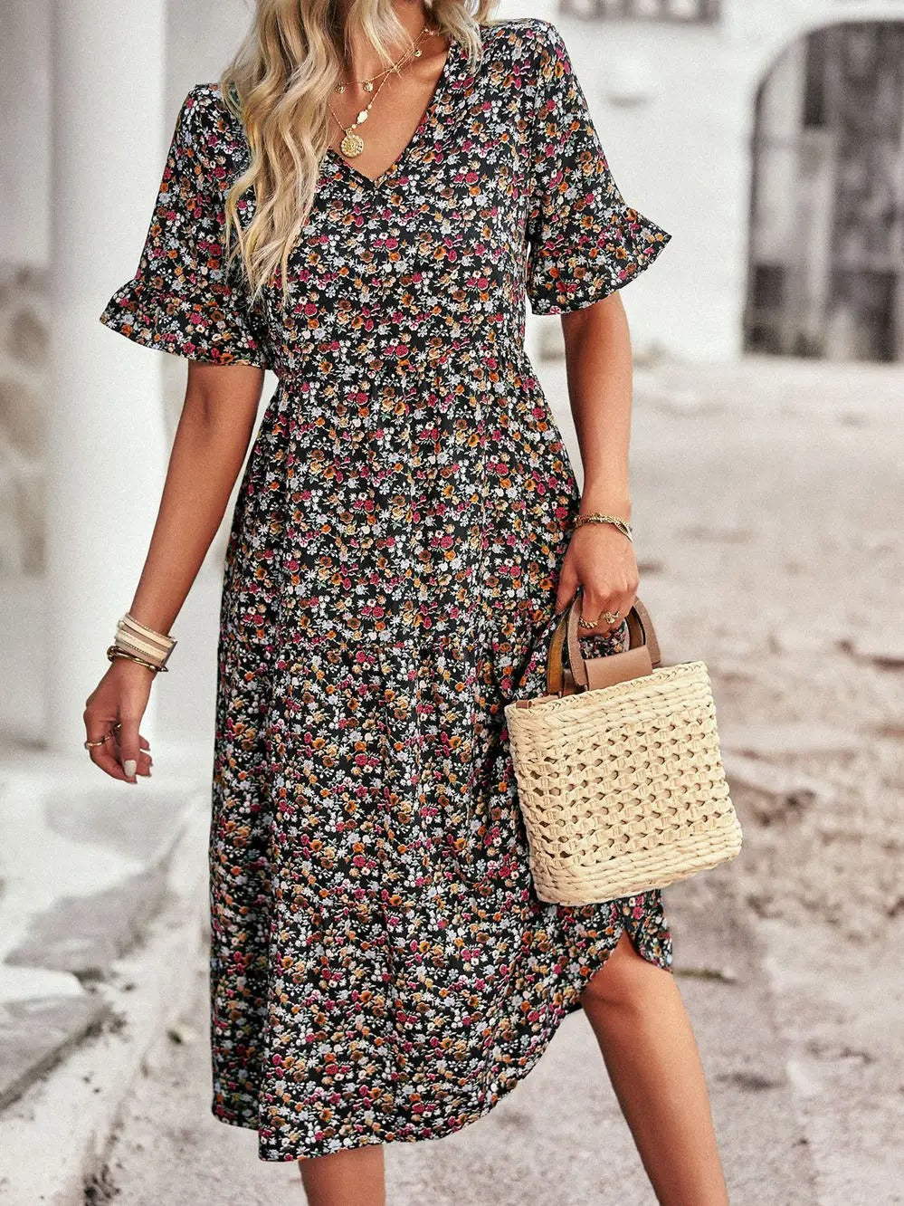 Mady Midi-Jurk | Elegante casual zomerjurk met hoge taille, bloemenpatroon en V-hals voor dames